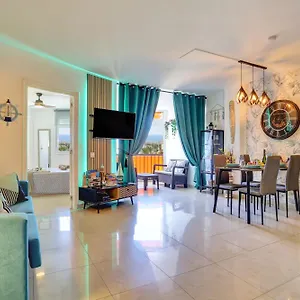 Luxory Dreamy Sunset, Seafront, Direct Access To The Promenade,wifi,pool,free Parking , Los Cristianos (Tenerife) España
